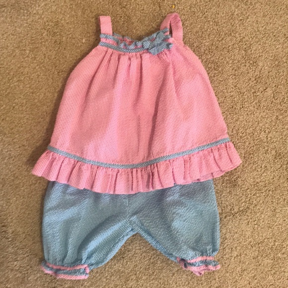 Other - Swing top and Capri pants baby girls set